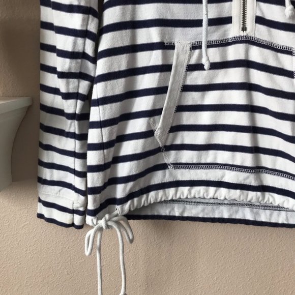 Bundle Striped American Eagle Sweatshirts - Picture 3 of 11